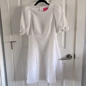 New with tags Lilly Pulitzer white puff sleeve palm detail dress size 2